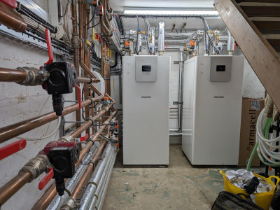 Stiebel Eltron kazán szerelő